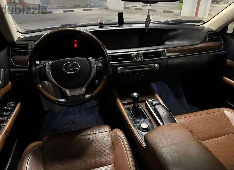 Lexus GS-Series 201464324618177538125