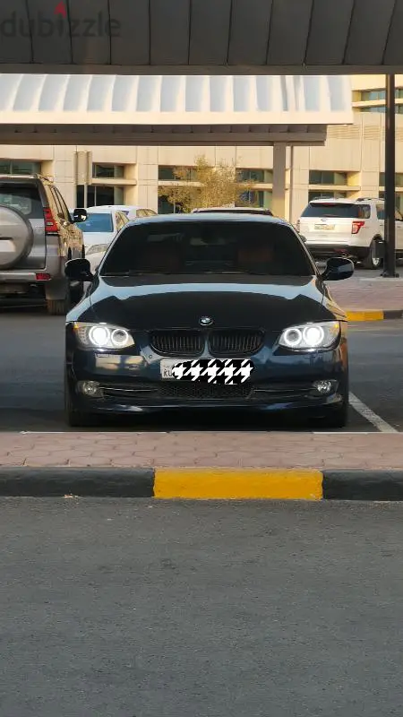 بي إم دبليو سلسلة 3 2012
