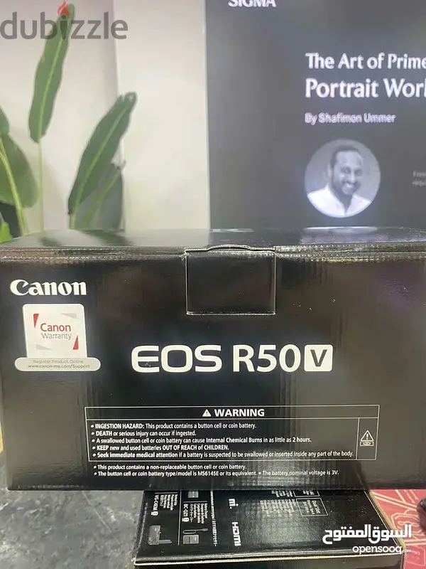 كاميرا كانون R50V جديده بالكرتونه  للبيع