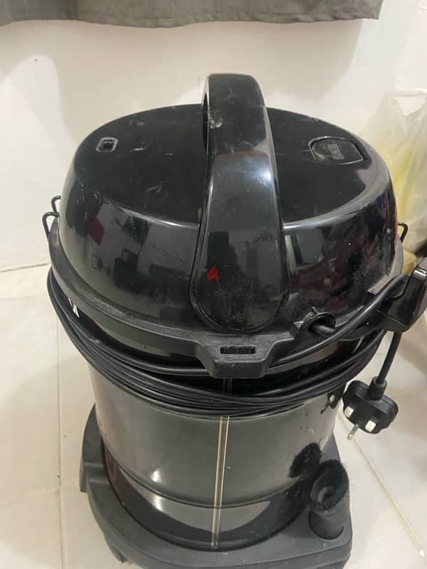 Daewoo 2000w  21 Litters Vacum Cleaner for Sale 4