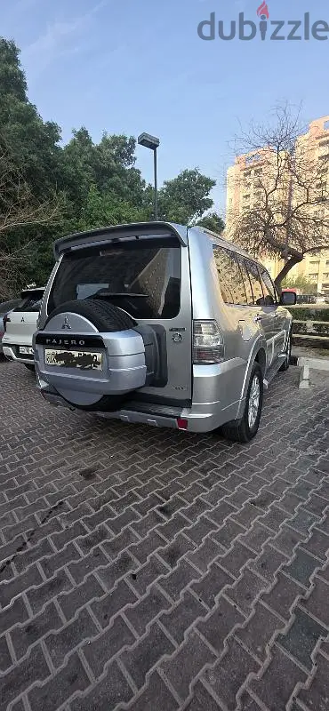 ميتسوبيشي باجرو 201464392100748929122