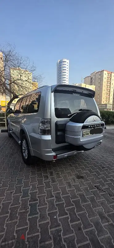 ميتسوبيشي باجرو 201464392100748929123