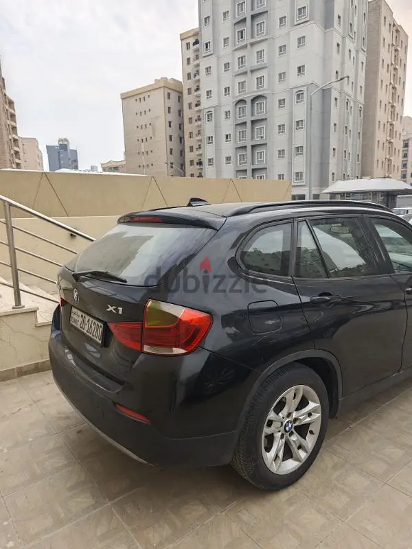 بي إم دبليو X1 201264408939710594124