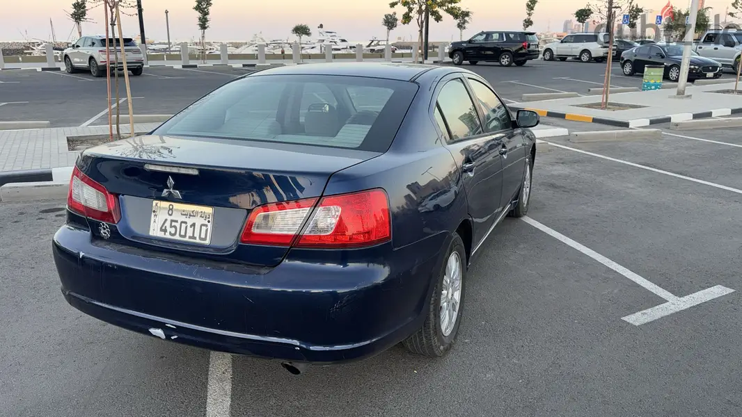 Mitsubishi Galant 201064421577610754123