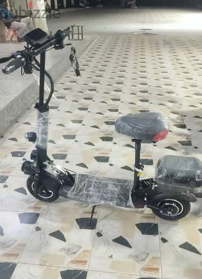 New Version Kt4-D With Box On Back Side with 1800w Motor Power- 70 Kmh