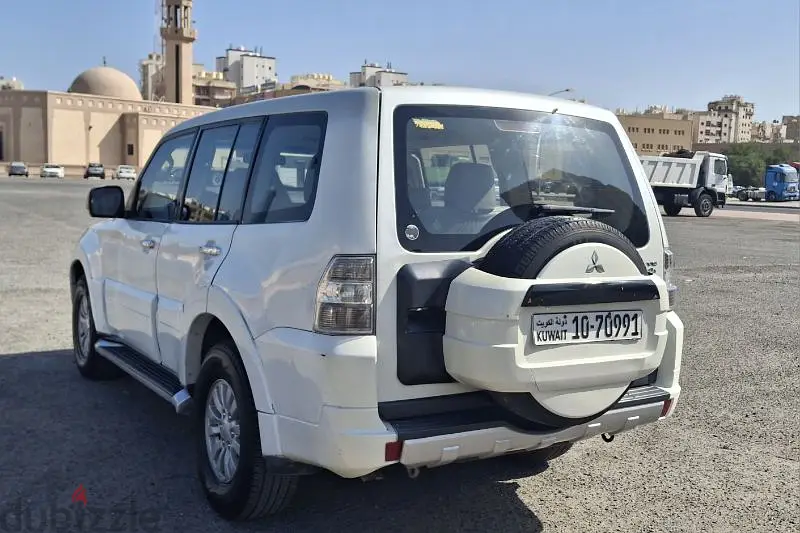 Mitsubishi Pajero 201164521557493633123