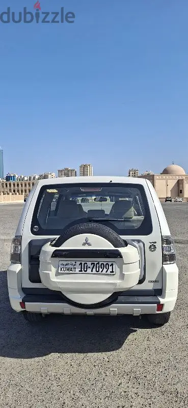 Mitsubishi Pajero 201164521557493633124