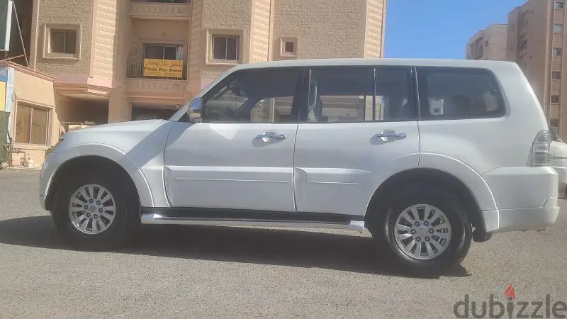 Mitsubishi Pajero 201164521557493633128