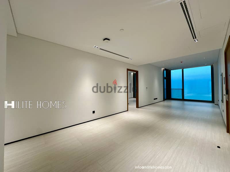 Stunning Three-Bedroom Sea View Apartment for Rent in Daiya 12