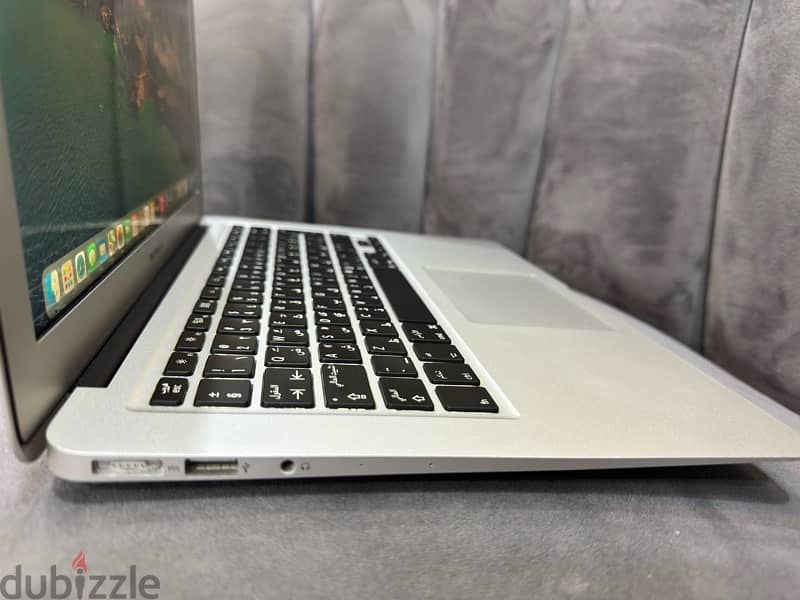 MacBook Air 13-inch Core i5 8