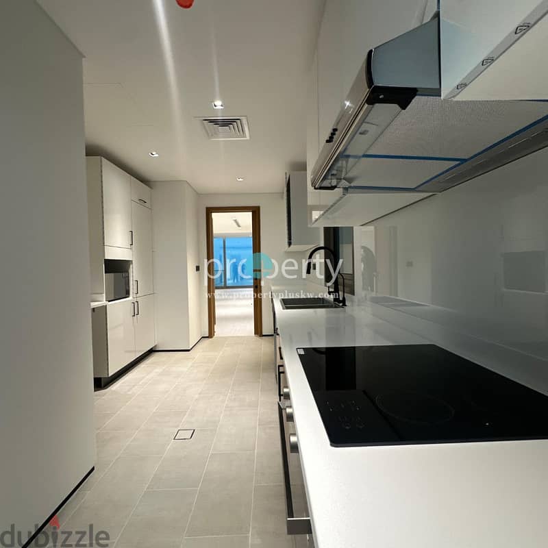 Stunning Three-Bedroom Sea View Apartment for Rent in Daiya,Kuwait 1