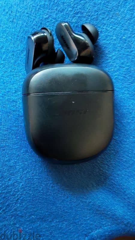 Bose QC  earbuds 1