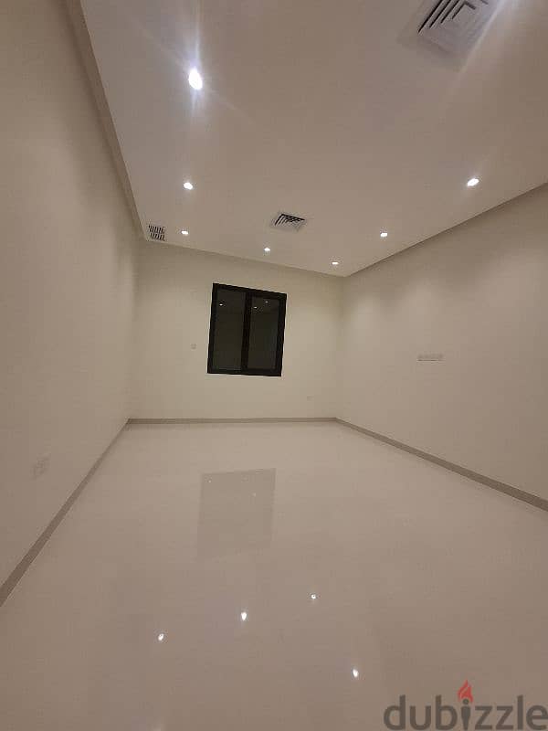 للايجار دور ارضي بالجابريه مدخل خاص اول ساكن تشطيب vip 6