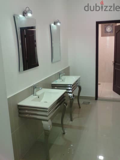 Beautiful 4 bedroom ground floor in egaila. close to gate mall & aum.