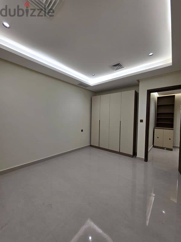 for rent in salmiya 3 bedrooms rent 585 kd 1