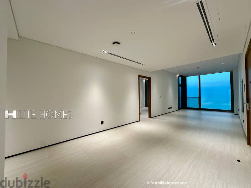 Stunning Three-Bedroom Sea View Apartment for Rent in Daiya 11