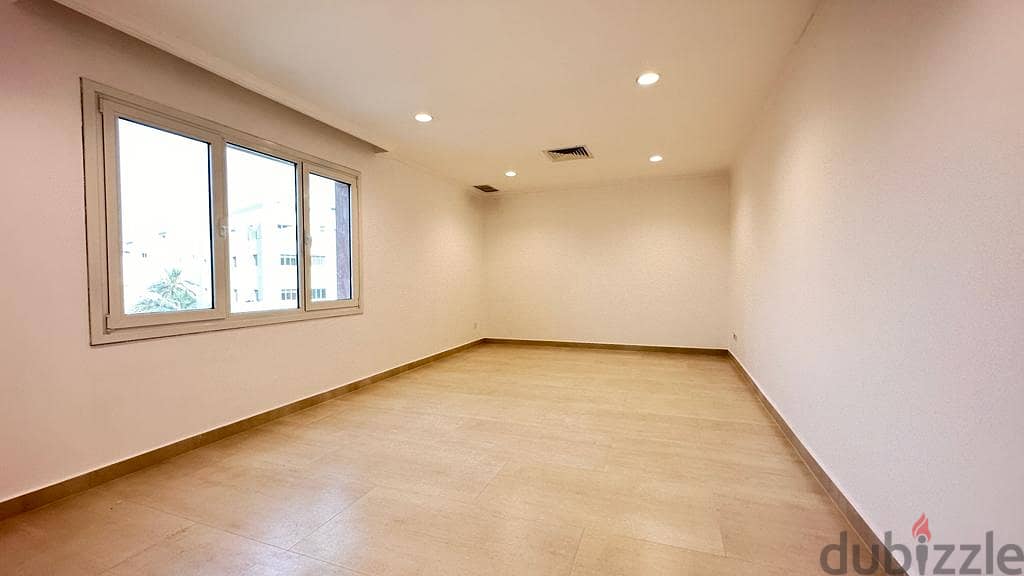 Spacious 3 Bedroom or 4 Bedroom 4