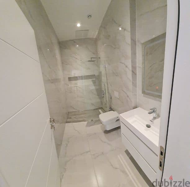 very nice super finishing huge villa floor in Fnaitees 7