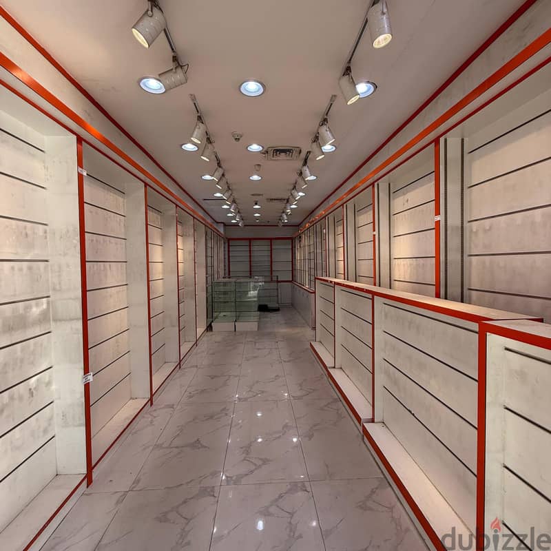 Commercial shops with a grace period for rent in Farwaniya, Block 3 3