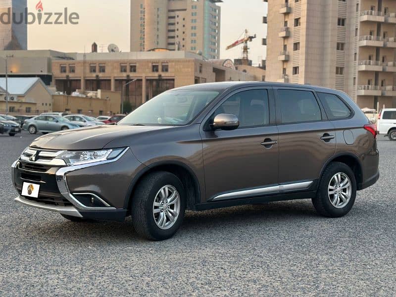 Mitsubishi Outlander 2017 Original Paint Company Serviced Less Driven 2