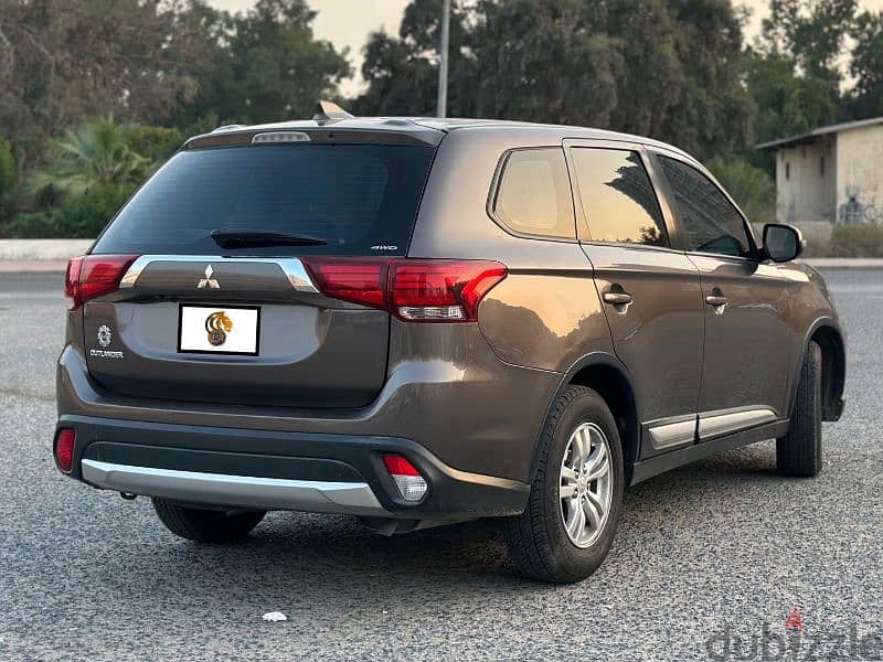 Mitsubishi Outlander 2017 Original Paint Company Serviced Less Driven 13