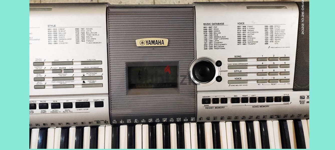 YAMAHA PSR I 425 Musical Keyboard for sale 2
