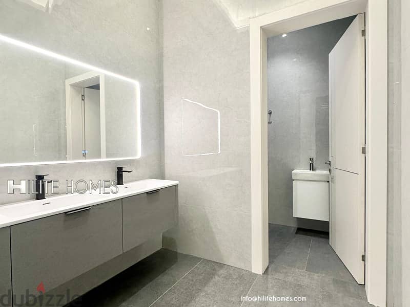 4-Master bedroom Villa with private pool for rent in Abu fatira 1
