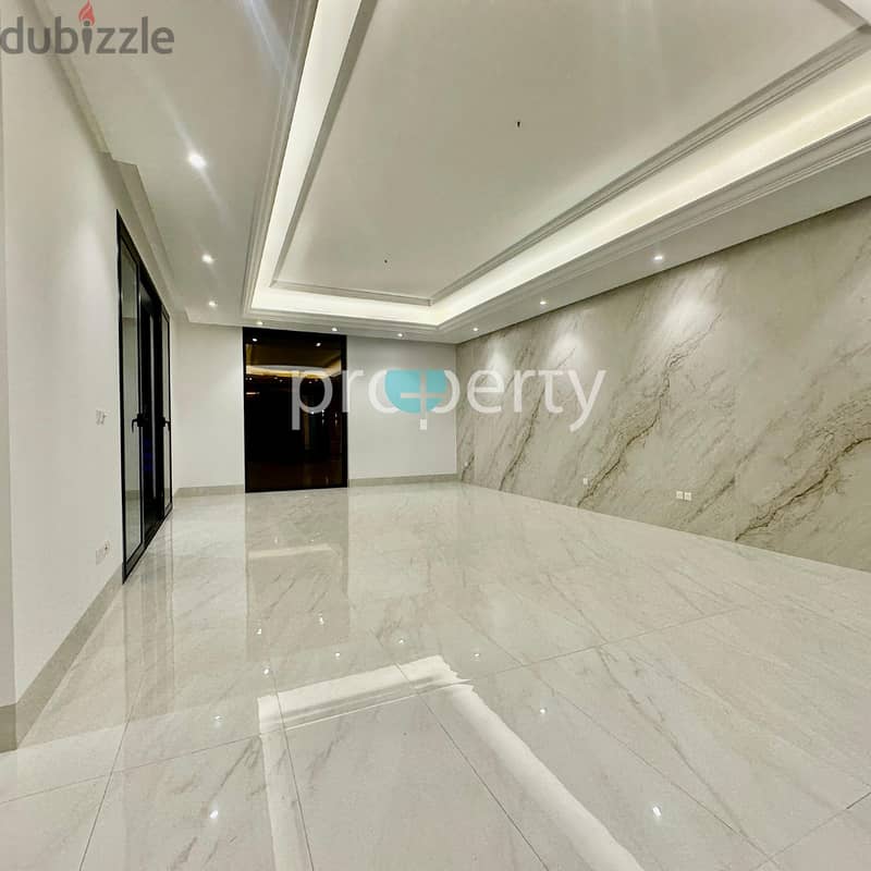 4-Master bedroom Villa with private pool for rent in Abufathira 5