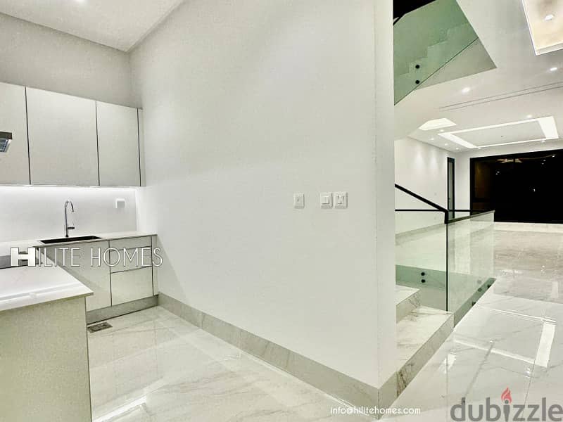 4-Master bedroom Villa with private pool for rent in Abufatira 13
