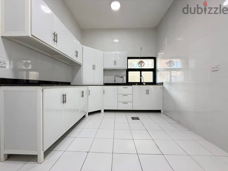 Salmiya – unfurnished, three bedroom apartment 9