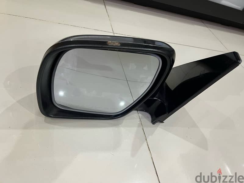 Mitsubishi Pajero Original Mirror 1