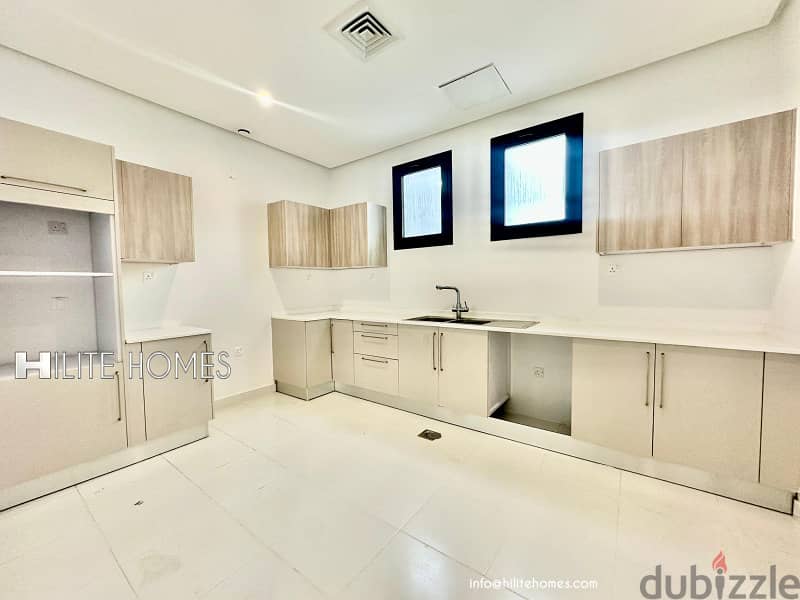 Four bedroom floor For rent in Abufathira 3