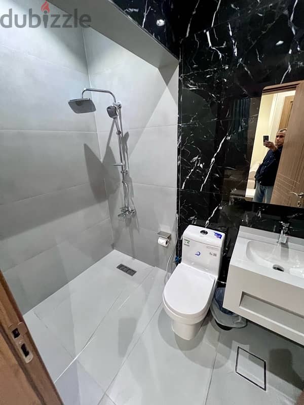 Deluxe Fully Furnished 1 BR in Salmiya 3