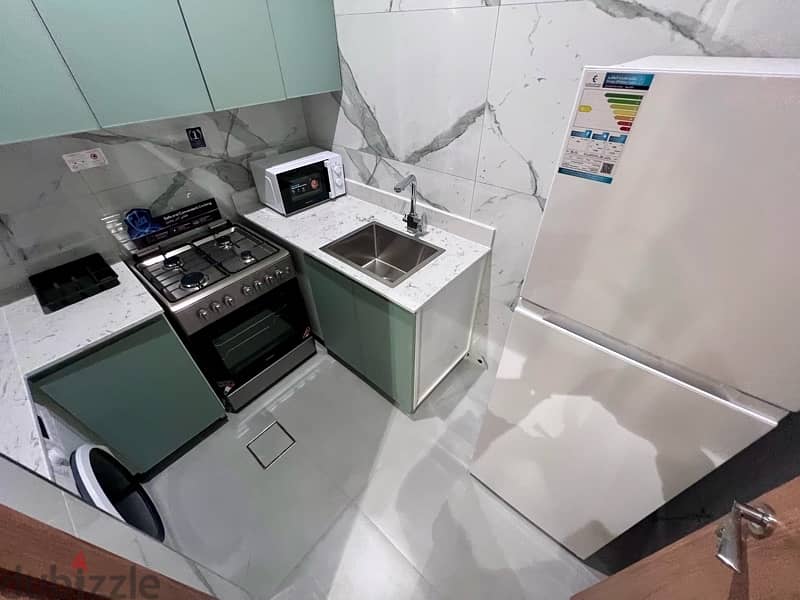 Deluxe Fully Furnished 1 BR in Salmiya 4