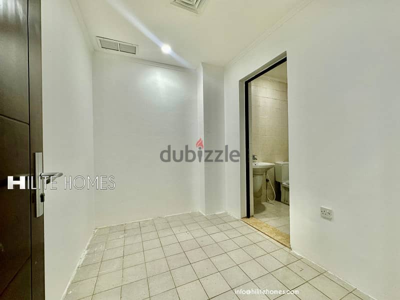 Triplex Villa for rent in Rumaithya 1