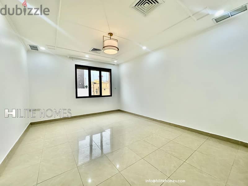 Triplex Villa for rent in Rumaithya 6