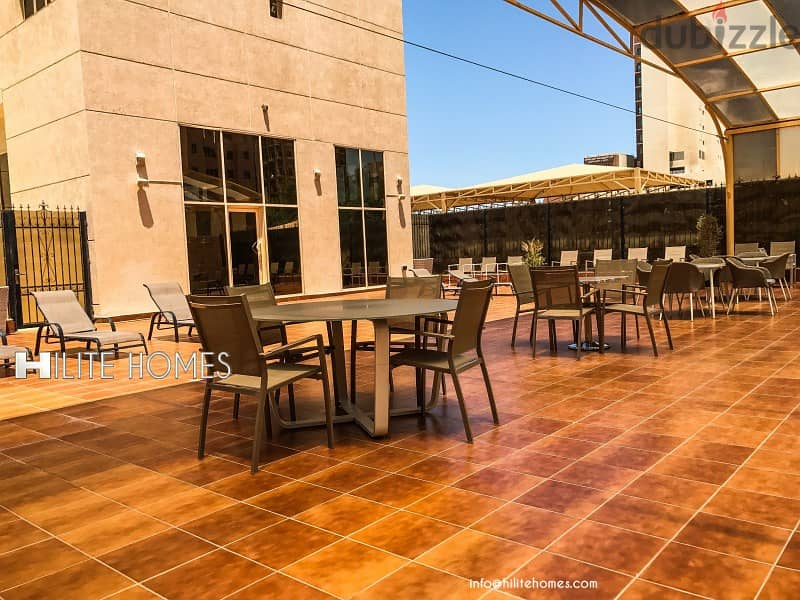Three bedroom for rent in Salmiya, Kuwait 4