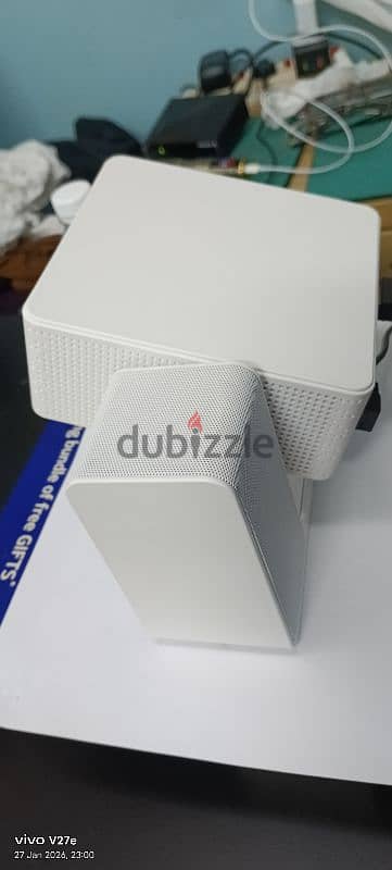smart barry projector 4k 9