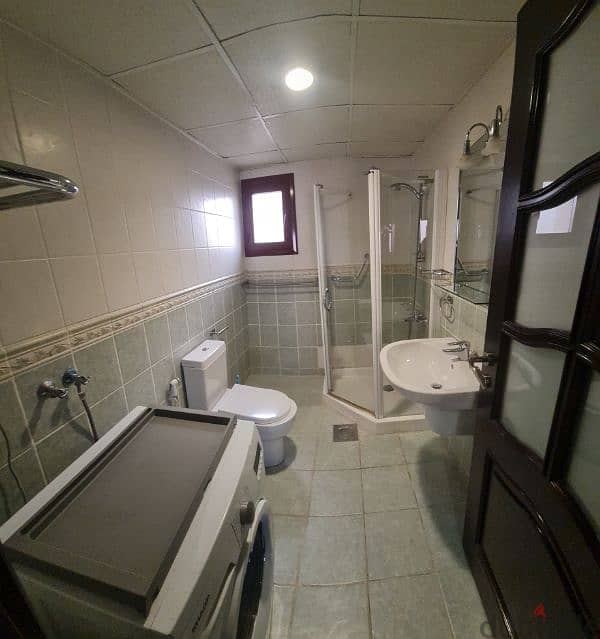 very nice semi furnished flat in Hawally 1