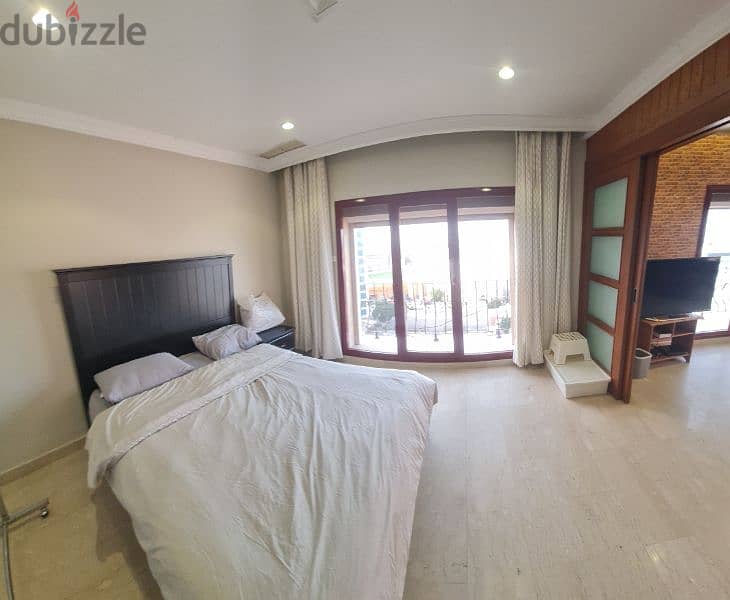 very nice semi furnished flat in Hawally 4