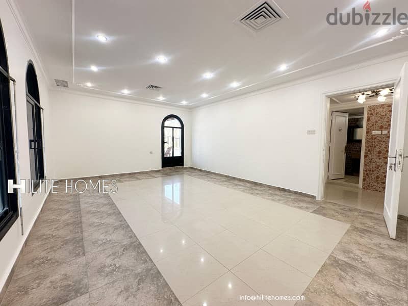 Floor with terrace for rent in Salwa 4