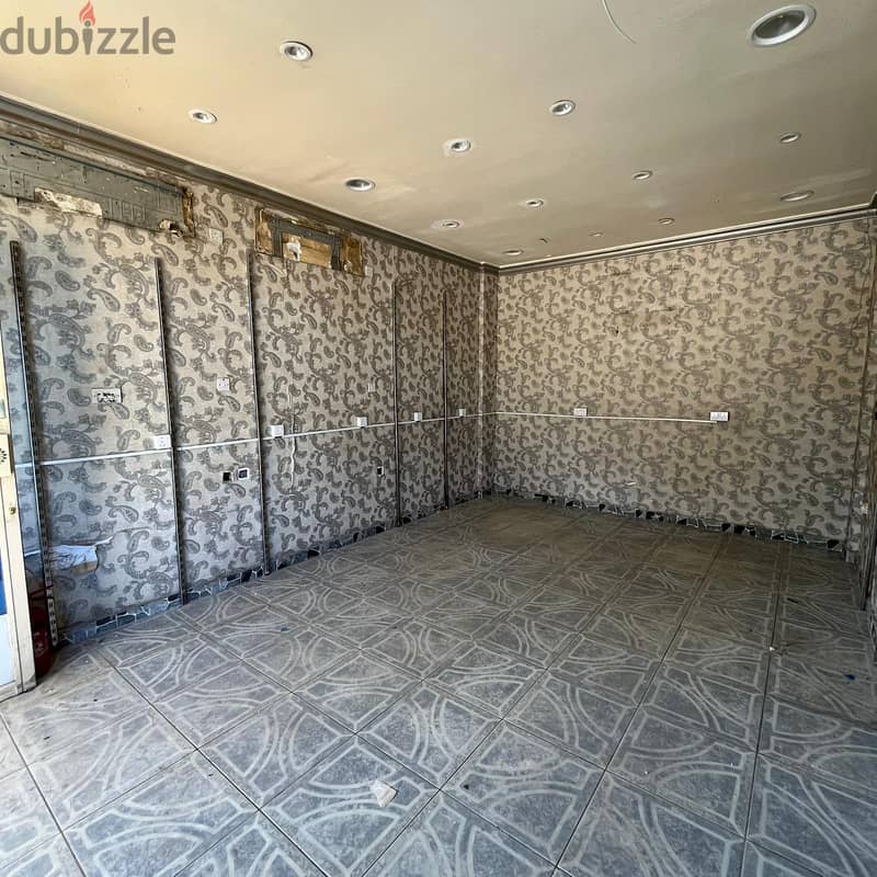 Commercial space available for rent in Farwaniya with a grace period. 2