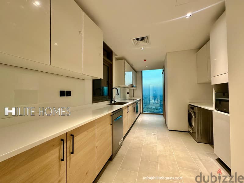 Stunning Three-Bedroom Sea View Apartment for Rent in Daiya 1