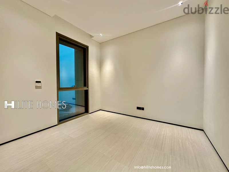 Stunning Three-Bedroom Sea View Apartment for Rent in Daiya 2