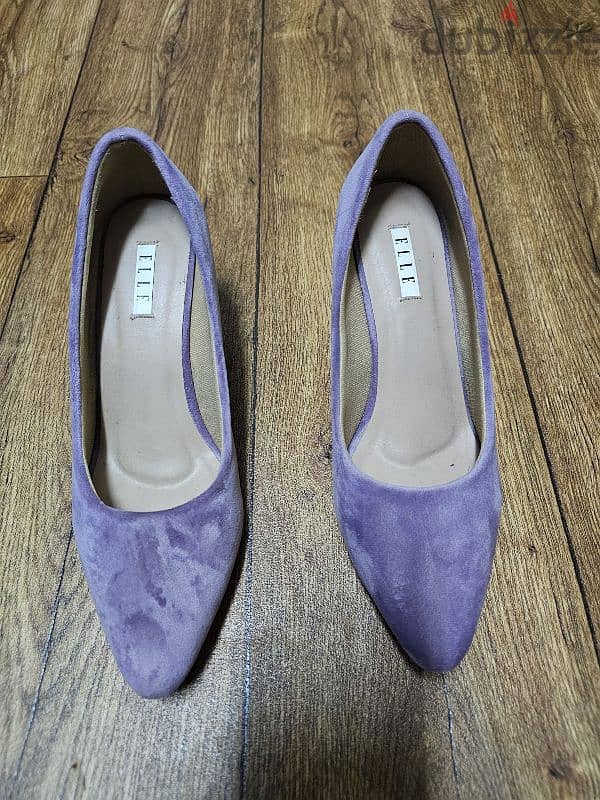 Elle Sandles for sale 1