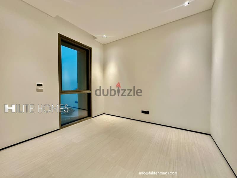 Stunning Three-Bedroom Sea View Apartment for Rent in Daiya 2