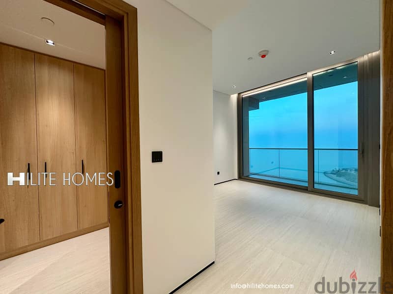 Stunning Three-Bedroom Sea View Apartment for Rent in Daiya 12