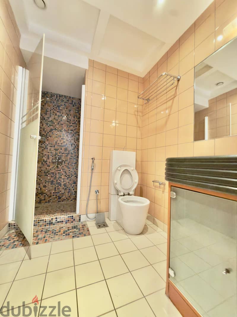 Sea view Three Bedroom Apartment for Rent, Shaab 2