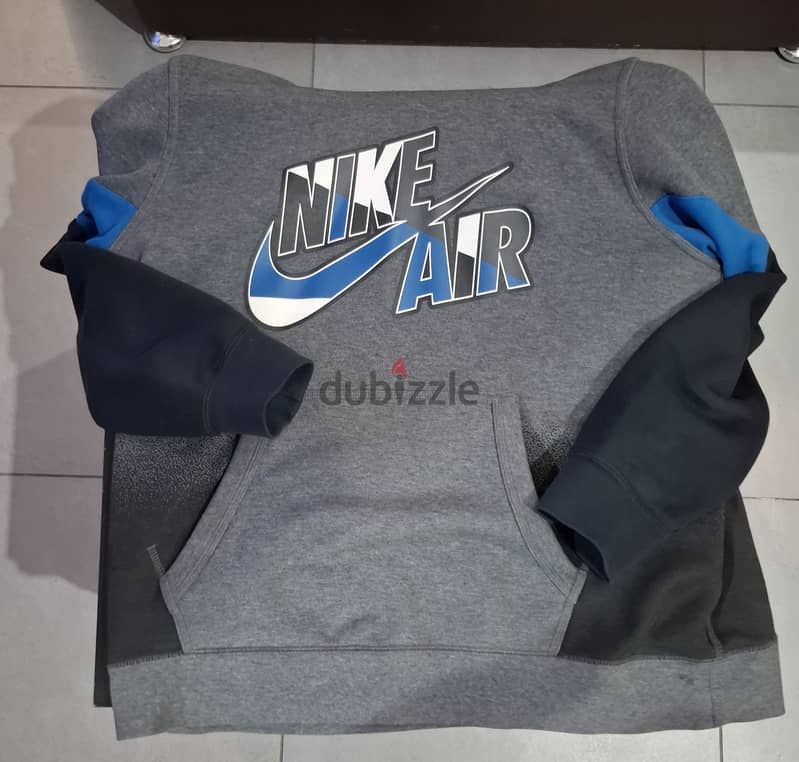 NIKE hoodie men Original . Used but excellent condition size L Regular 2