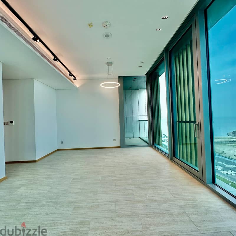 Brand New Three-Bedroom Sea View Apartment for Rent in Daiya, Kuwait 7